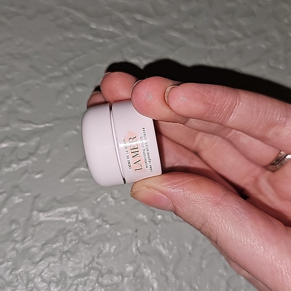 La Mer Moisturizing Cream Travel Size 3 ML - Picture 2 of 4